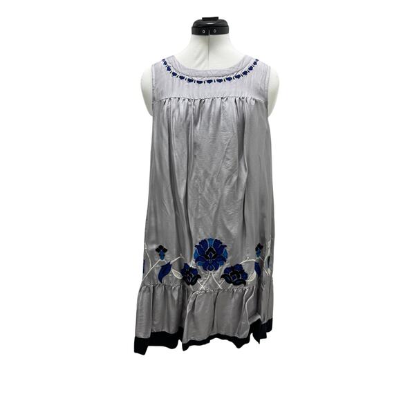 ANTHROPOLOGIE FLOREAT GRAY SALTON SEA FLORAL EMBROIDERED DRESS SIZE 4 - Picture 1 of 5